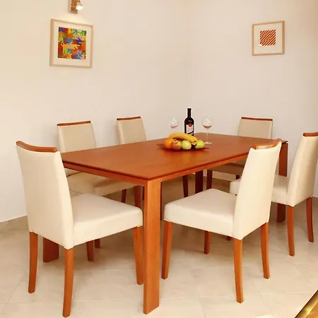 Apartment Matea *